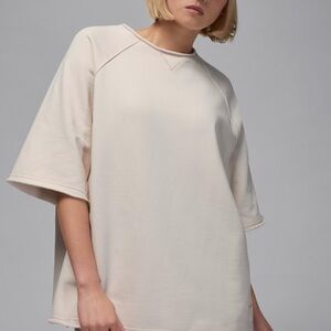 Jordan Women's Oversized flight Fleece Cream Top